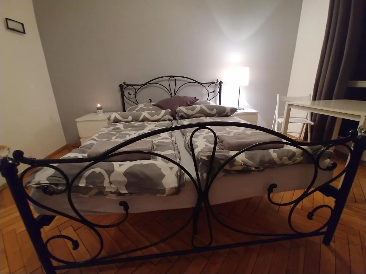 Smolna 9 Warszawa Centrum Apartman Lengyelország