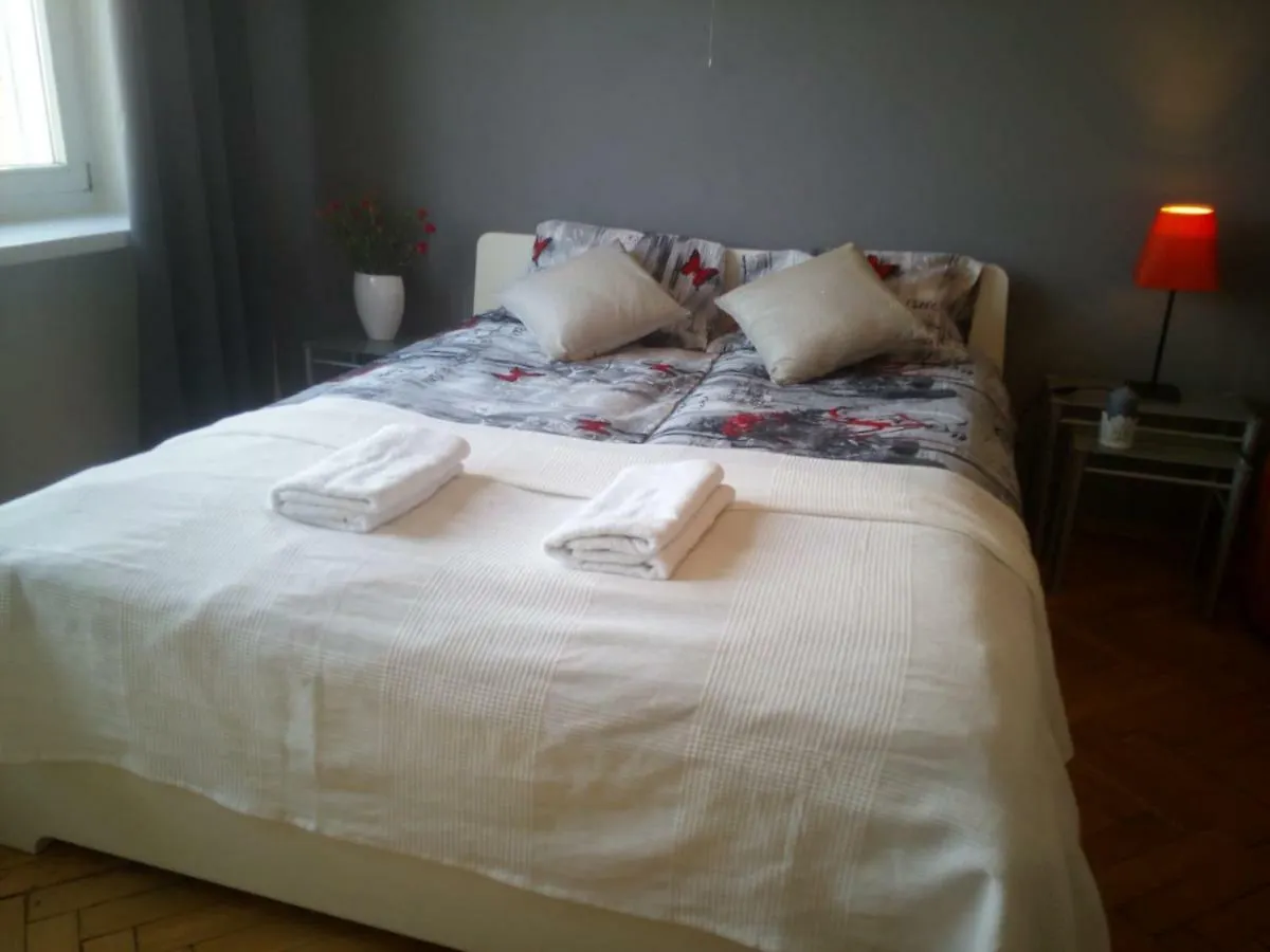 Smolna 9 Warszawa Centrum Apartman Varsó